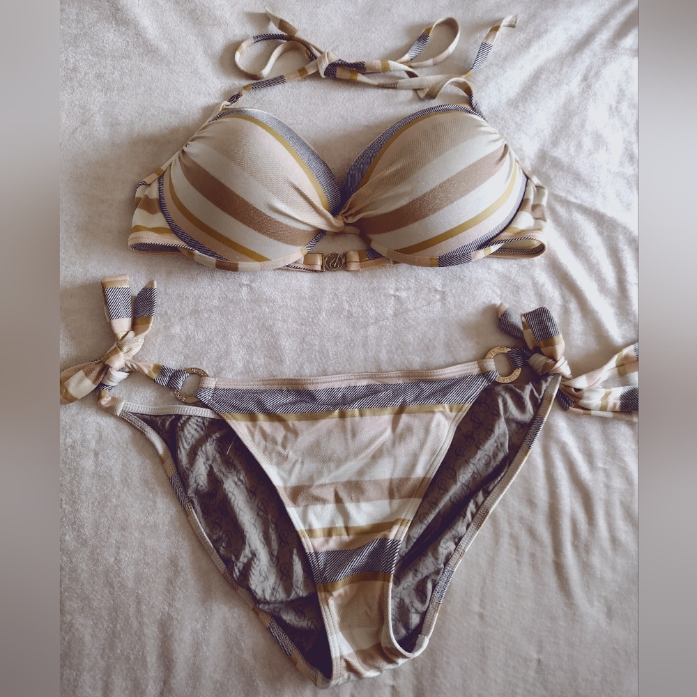 Victoria secret bikini